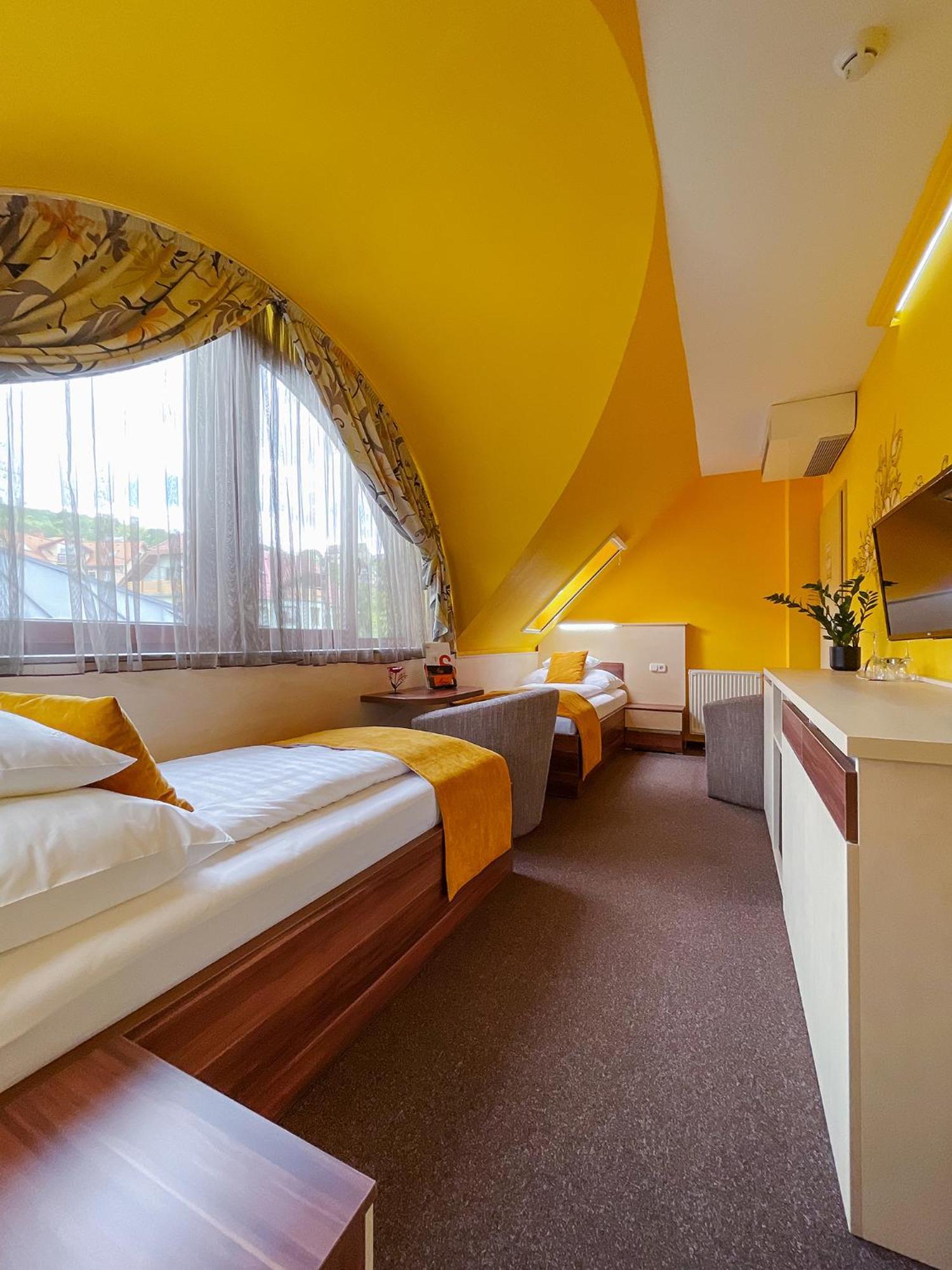 Hotel Mayer Alsooers エクステリア 写真